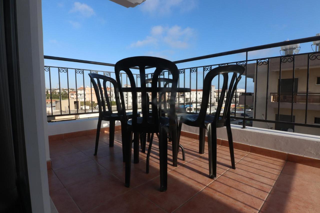 Amelia Two Bedroom Apartment - 202 Paphos Exteriér fotografie